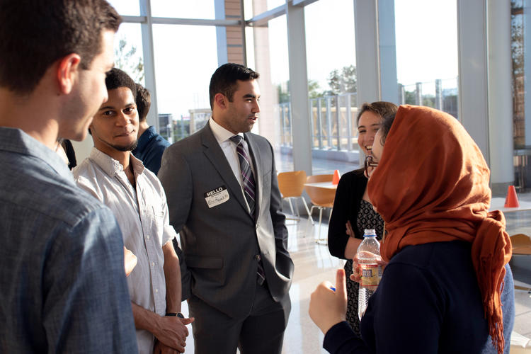 Content image for How to Prepare an Effective Elevator Pitch for Networking Events Now