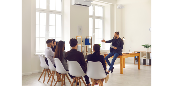 Featured image for Mastering the Art of Effective Communication in Business Leadership